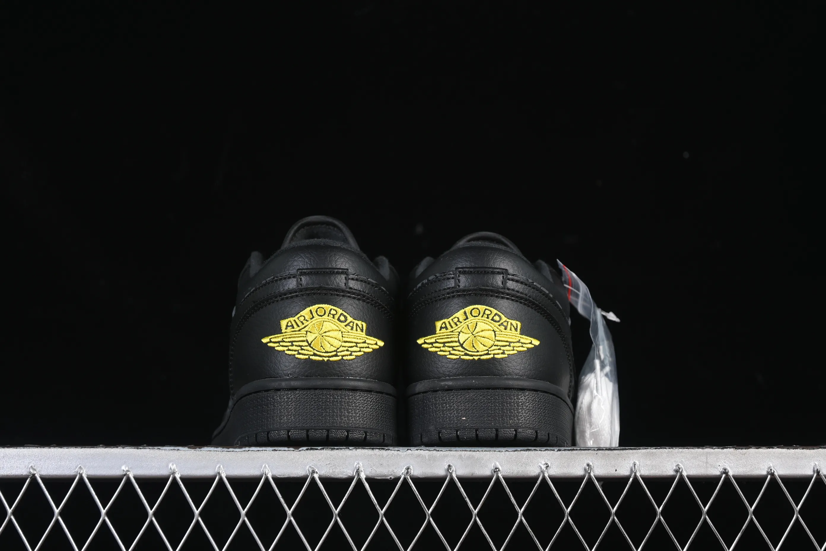 All Categories Air Jordan Jordan Series Basketball Shoes Air Jordan 1 Low Air Jordan 1 Low "Elephant" AJ1 Joe 1 Explosion Danger Warning Low-top Cultural Casual Shoes IM6568-010